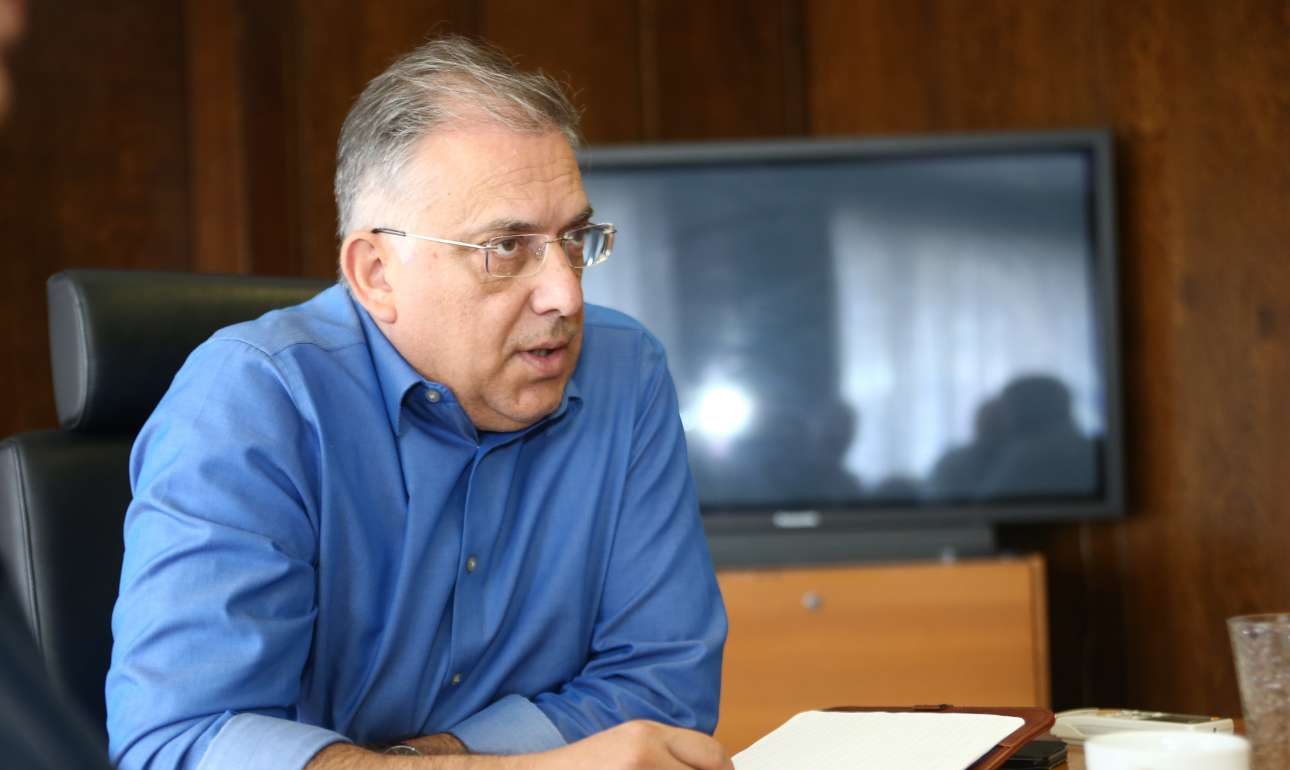 Θεοδωρικάκος: «Ας είναι πιο προσεκτικός ο αδίστακτος γκαιμπελίσκος»