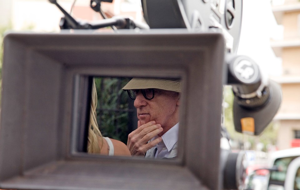 Γούντι Αλεν: «Κάνω ταινίες για να μη σκέφτομαι ότι γερνάω»