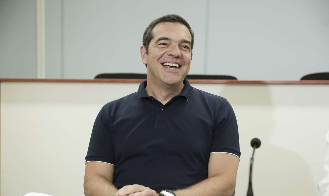 Η πρώτη συνέντευξη Τσίπρα μετά τις εκλογές: «Η ΝΔ τρώει από τα έτοιμα»