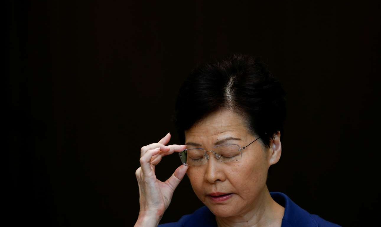 Χονγκ Κονγκ: Αποσύρεται το νομοσχέδιο για την έκδοση στην Κίνα