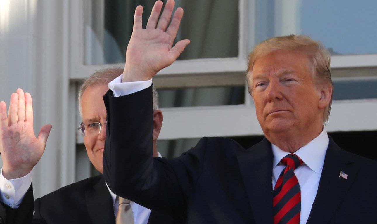 Ο Τραμπ απειλεί τους Ευρωπαίους: Θα αφήσω ελεύθερους τους τζιχαντιστές στα σύνορά σας