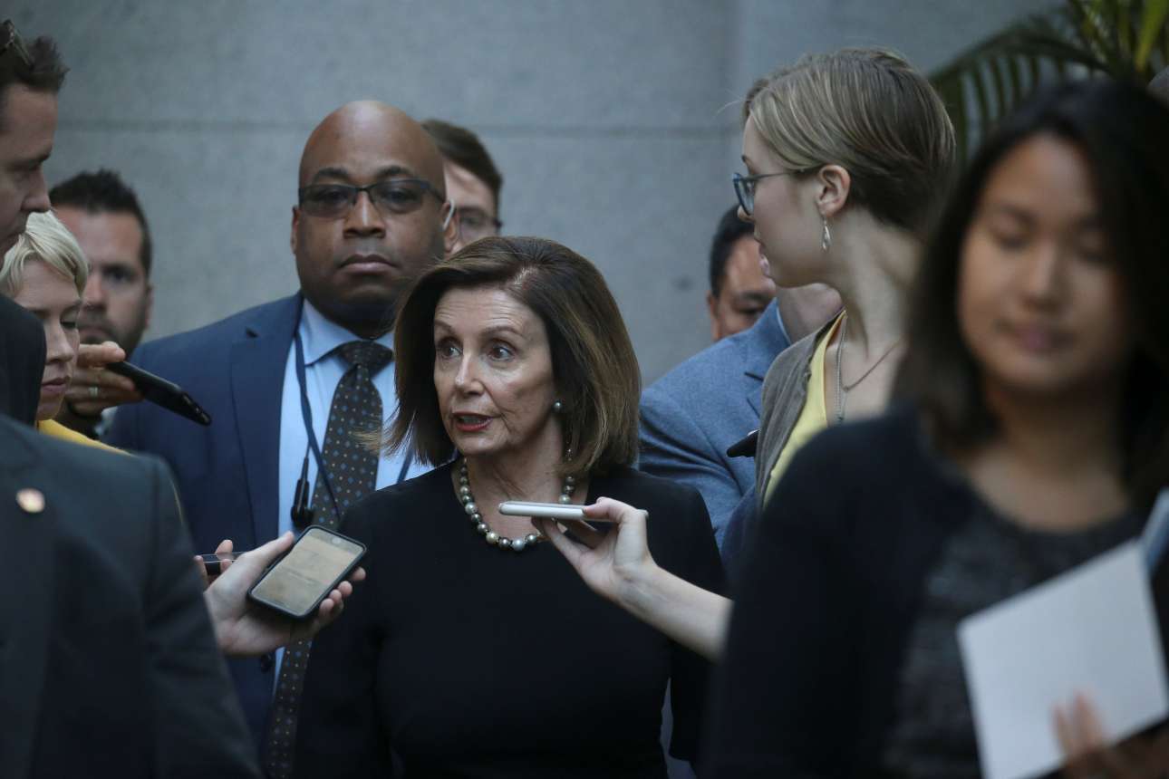 Παραπομπή Τραμπ: μήπως την πάτησαν οι Δημοκρατικοί;