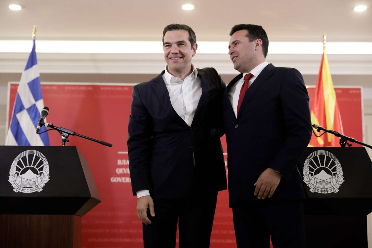 Ο Τσίπρας επιστρέφει στον τόπο του «εγκλήματος»: Το ταξίδι στα Σκόπια