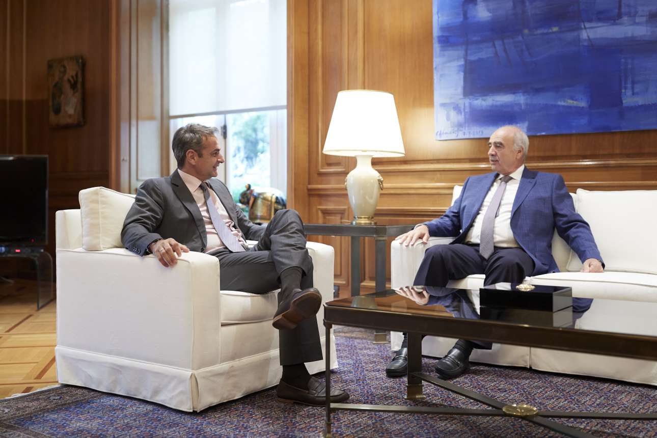 Τετ α τετ Μητσοτάκη – Μεϊμαράκη στο Μαξίμου και «χρησμός» για τον Σχοινά