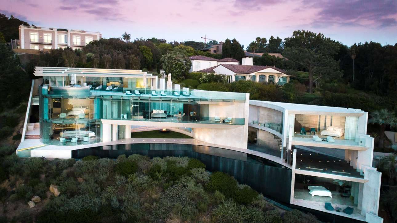 Η Αλίσια Κις αγόρασε την… έπαυλη του Iron Man