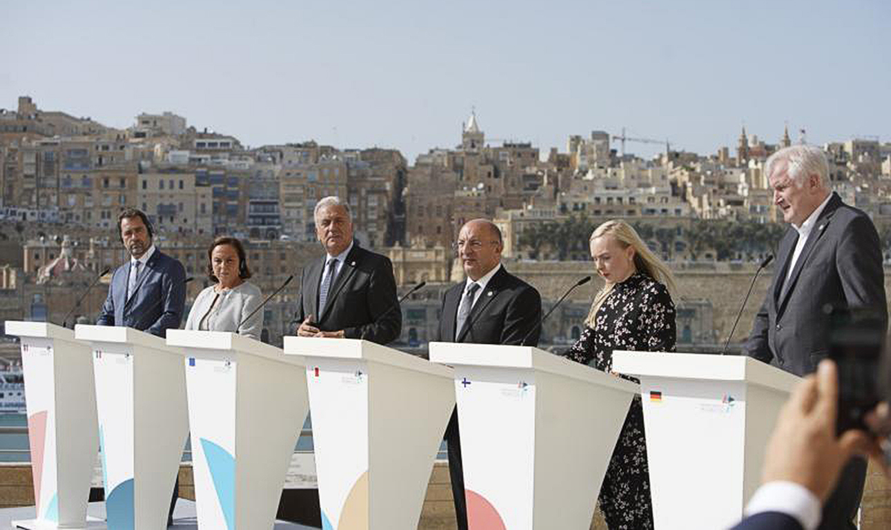 Μετανάστες: η «Βαλέτα» μαγιά για μια ευρύτερη συμφωνία