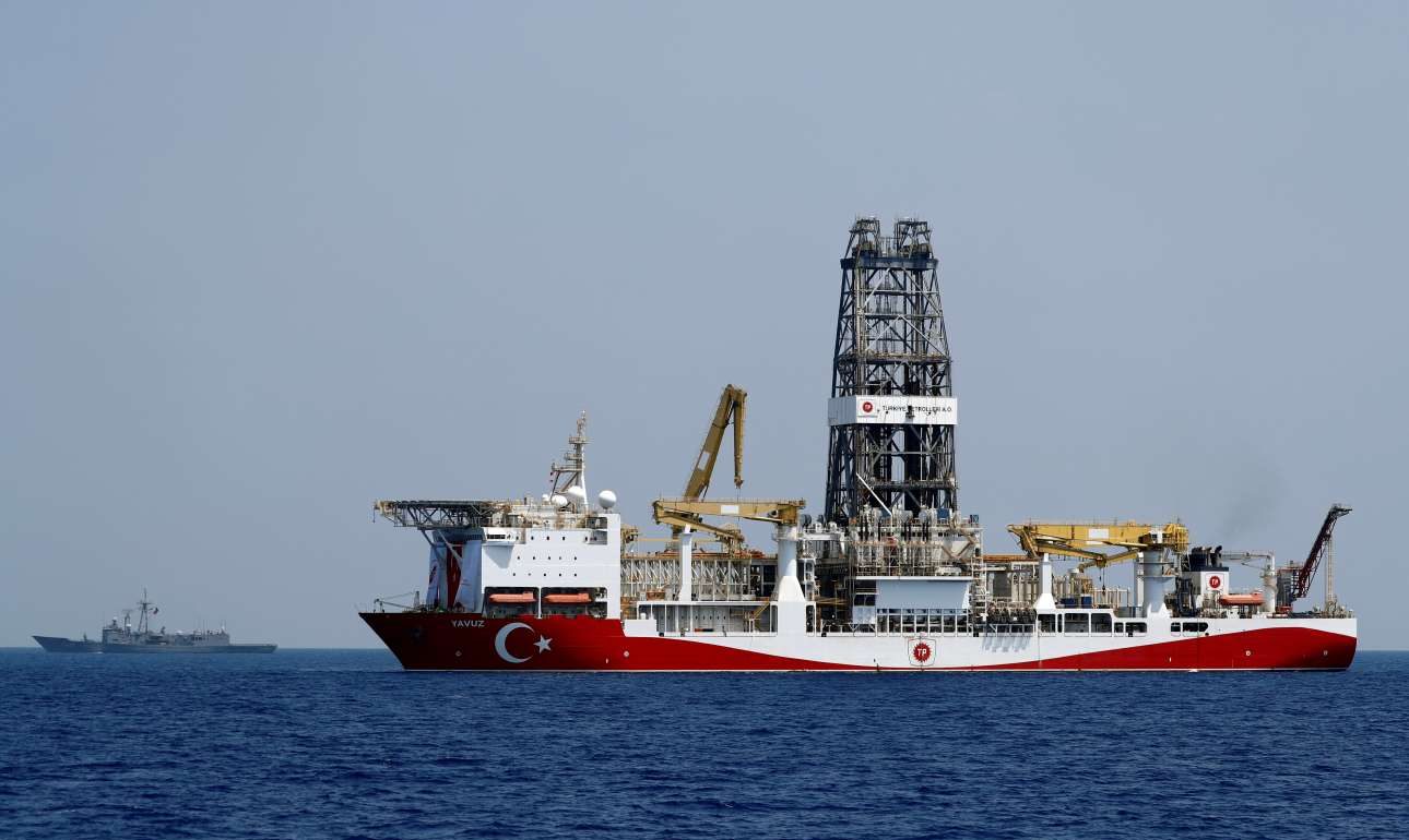 Στην κυπριακή ΑΟΖ για γεωτρήσεις το «Γιαβούζ»