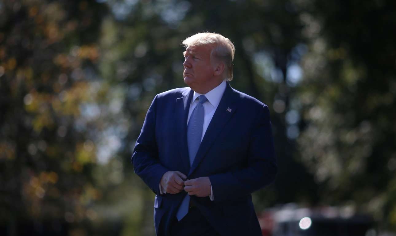 ΗΠΑ: Καταρρέει η δημοτικότητα του Τραμπ