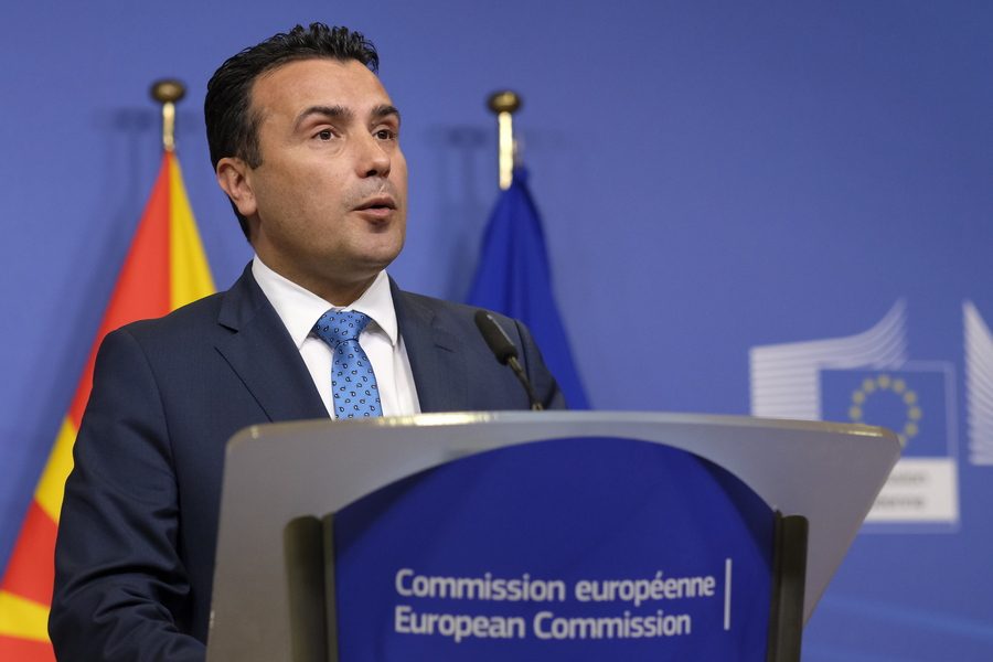 Απειλεί με παραίτηση ο Ζάεφ έπειτα από το ευρωπαϊκό «όχι» στην ένταξη