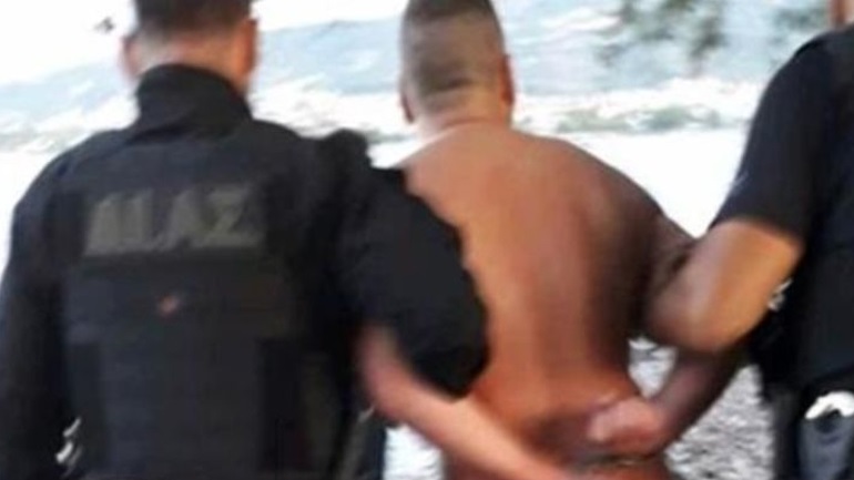Ελεύθερος ο 28χρονος που «θέρισε» γιαγιά και εγγόνι στο Αίγιο