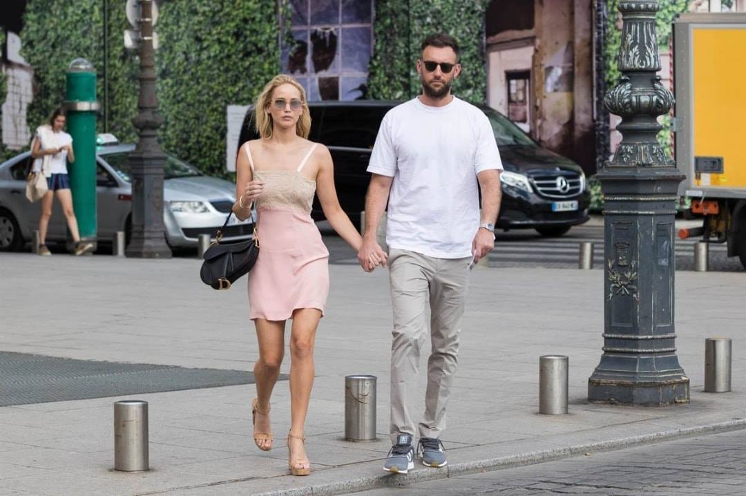 Παντρεύτηκε τον αγαπημένο της η Τζένιφερ Λόρενς