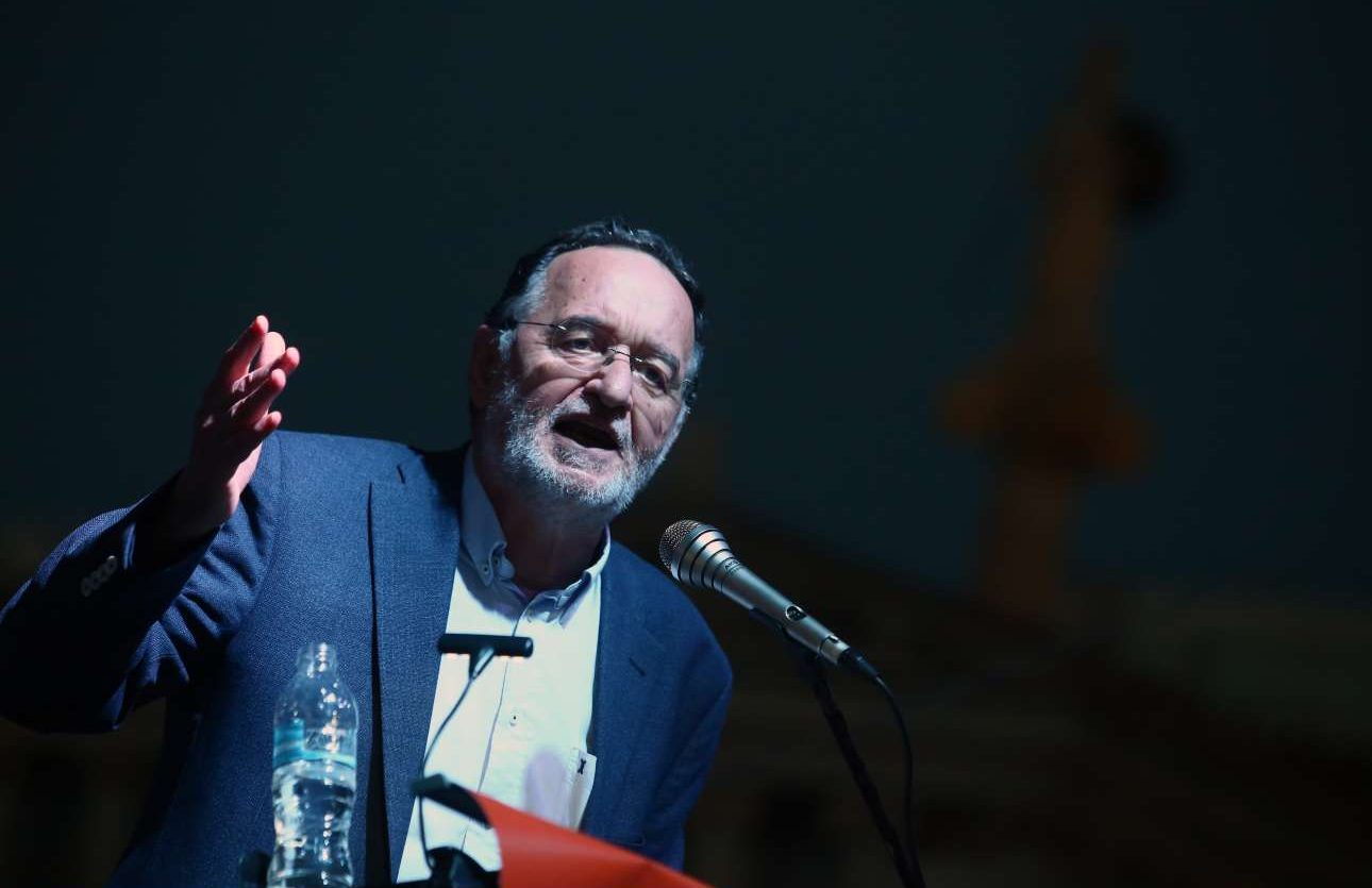 Λαφαζάνης για τον… «ανέτοιμο» Βούτση: «Οταν τα έλεγα εγώ, μου έλεγαν “θα μας κάψεις!”»