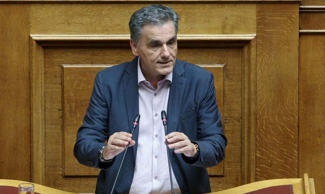 Ο Τσακαλώτος υπερηφανεύεται: Κάναμε τον καπιταλισμό λιγότερο άδικο
