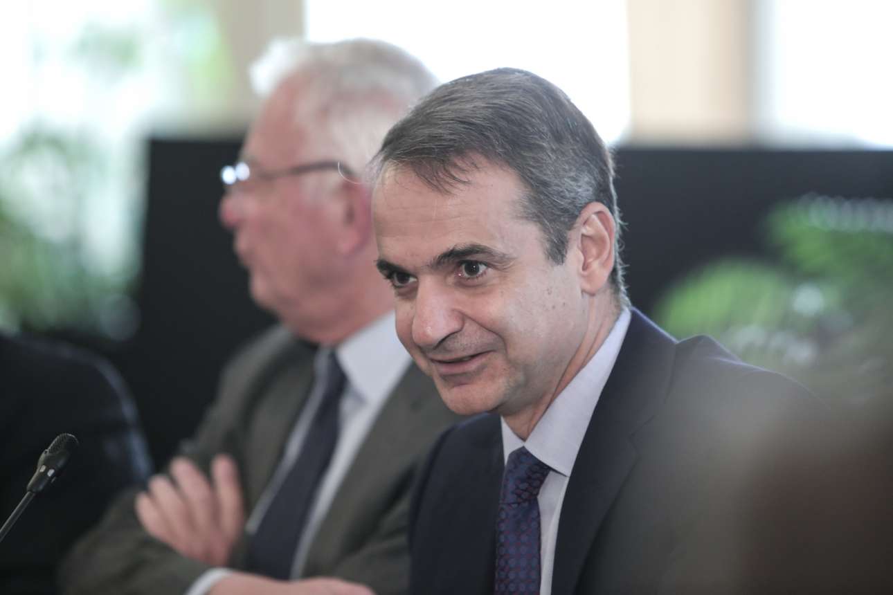 Στο Μπάκιγχαμ ο Μητσοτάκης την Τρίτη – θα δει βασίλισσα Ελισάβετ Β’ και Τραμπ