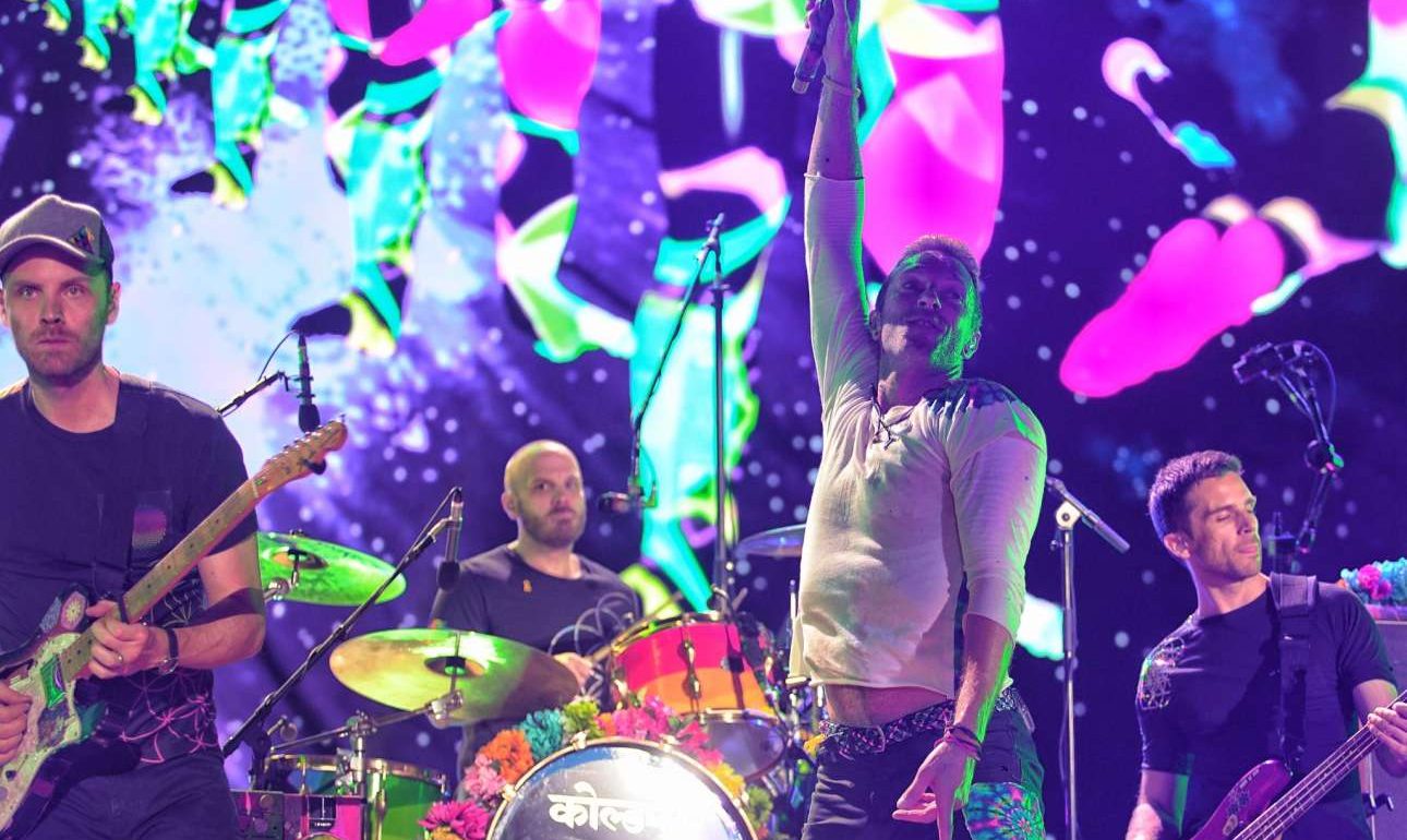 Coldplay: Τουρνέ τέλος αν βλάπτουν το περιβάλλον