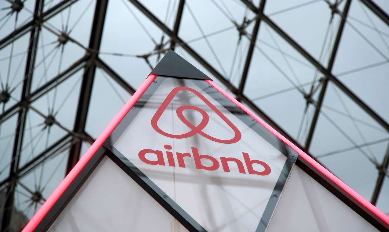 Η Airbnb χορηγός της Διεθνούς Ολυμπιακής Επιτροπής, παρά τις διαμαρτυρίες του Παρισιού