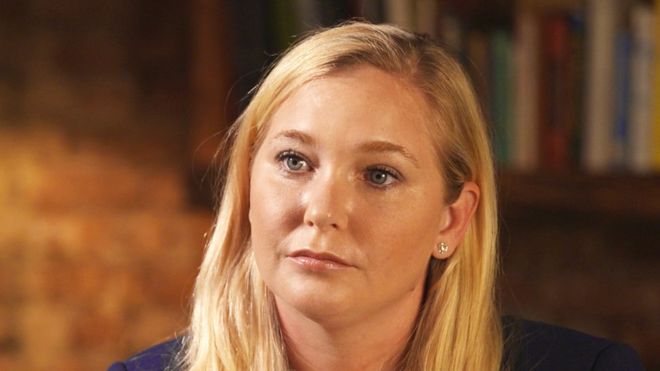 Ξεσπά κατά του Αντριου ένα από τα θύματα του Επσταϊν: «Ή εγώ ή αυτός λέμε την αλήθεια»