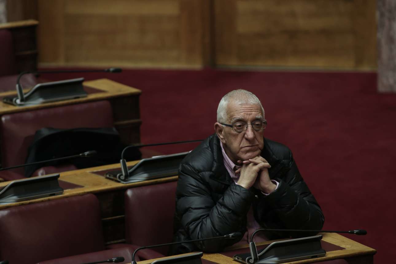 Μπαϊράκι Νικήτα Κακλαμάνη υπέρ Παυλόπουλου: «Δεν χρειάζεται να ψάχνουμε άλλον»