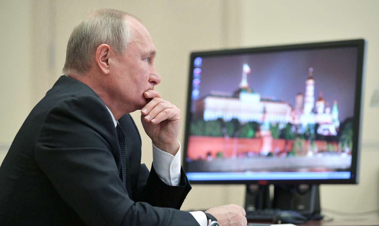 Ο Πούτιν ετοιμάζει το πόρταλ που θα αντικαταστήσει την «αναξιόπιστη Wikipedia»