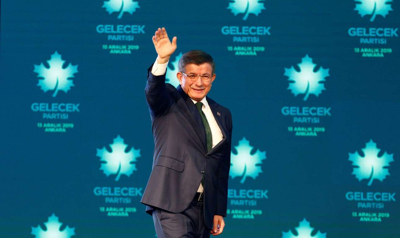 Αγκυρα: Το Κόμμα του Μέλλοντος παρουσίασε ο Αχμέτ Νταβούτογλου