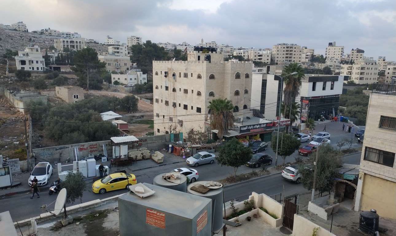 Εσείς θα νοικιάζατε Airbnb σε έναν προσφυγικό καταυλισμό της Δυτικής Οχθης;