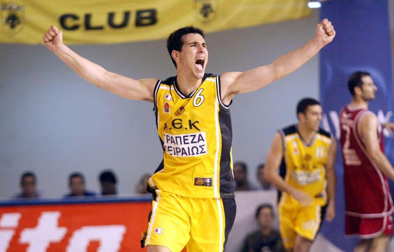 Ο… νόστος του Νίκου Ζήση