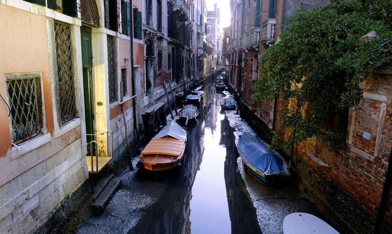 Βενετία: Τον Νοέμβριο πλημμύρες, τον Ιανουάριο άμπωτη