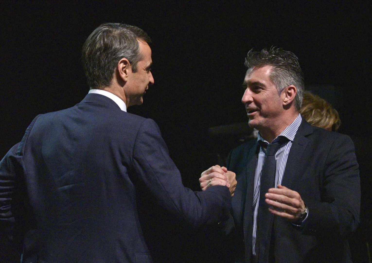 Ο Κυριάκος Μητσοτάκης διέγραψε από την ευρωομάδα της ΝΔ τον απειλούντα Θοδωρή Ζαγοράκη