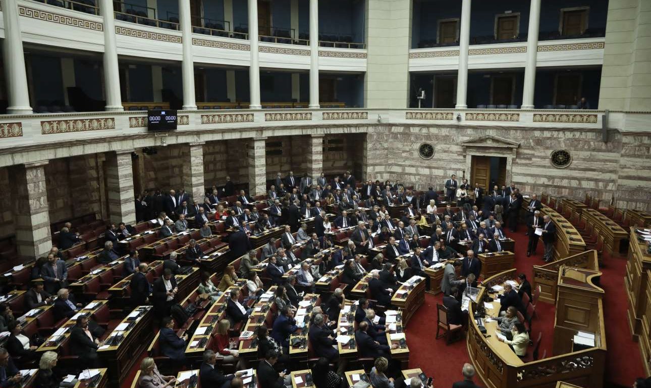 Στη Βουλή νομοσχέδιο για το Brexit – Τι προβλέπει για τους Βρετανούς, άδειες και εταιρείες