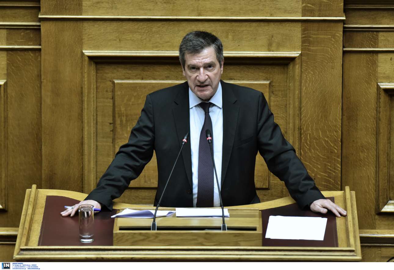 Καμίνης για εκλογικό νόμο: «Η ΝΔ παραβιάζει διπλά το Σύνταγμα»