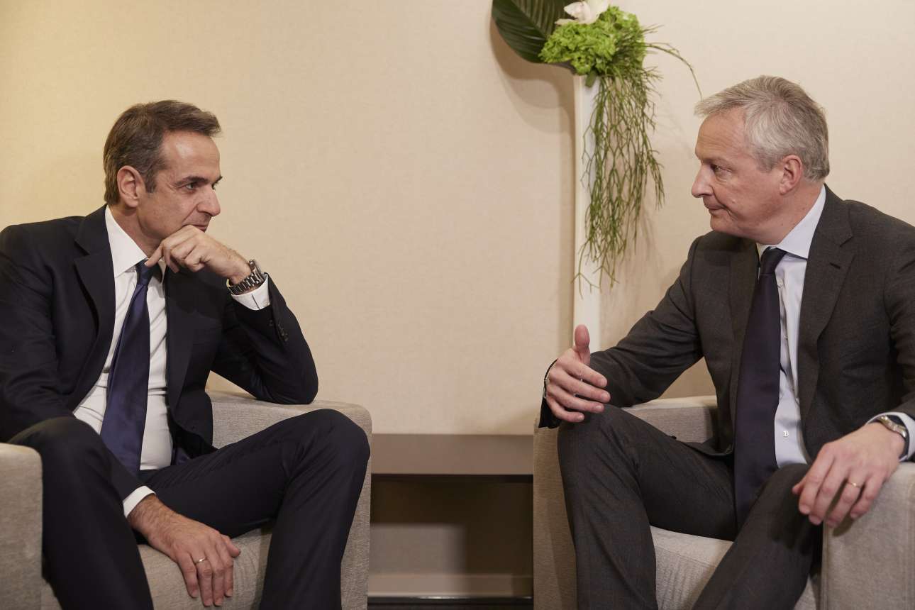 Μητσοτάκης σε Λε Μερ: Αναγκαίο να μειωθούν τα πρωτογενή πλεονάσματα