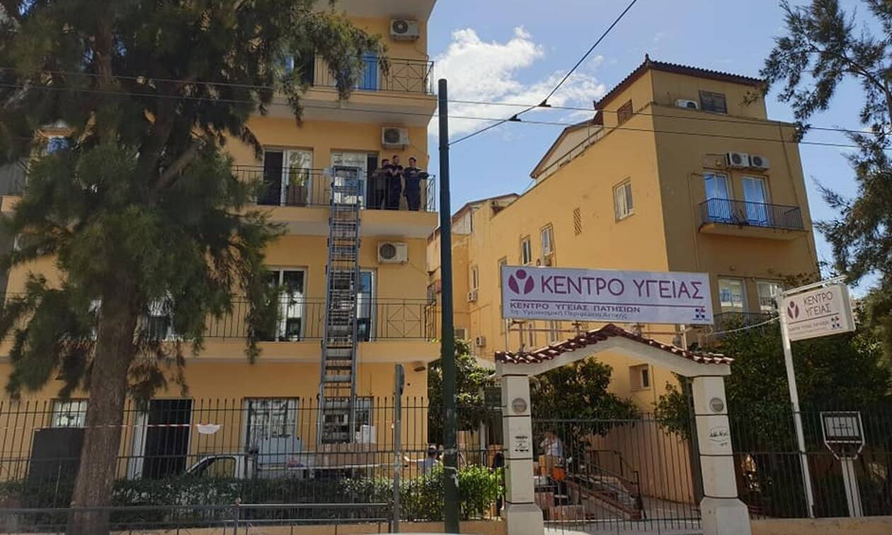 «Επίσκεψη» Ρουβίκωνα σε γυναικολόγο του Κέντρου Υγείας Πατησίων – είχε αρνηθεί να κάνει έκτρωση σε έγκυο