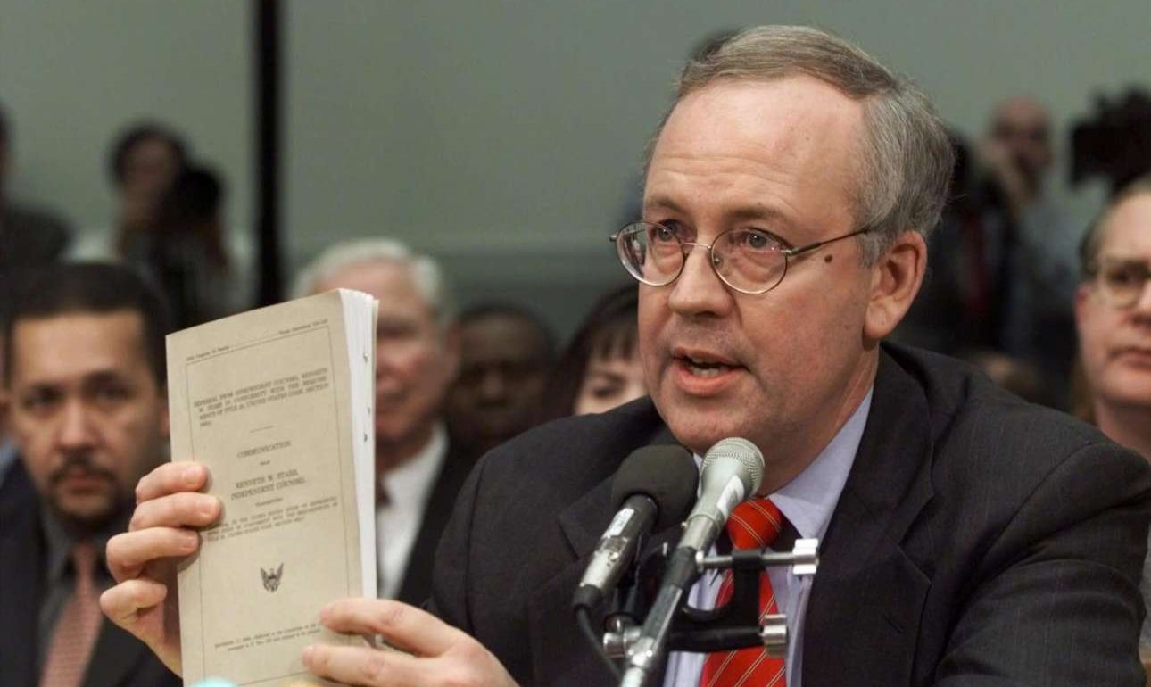 Ο εισαγγελέας που κυνήγησε την υπόθεση Λεβίνσκι μπήκε στην νομική ομάδα του Τραμπ