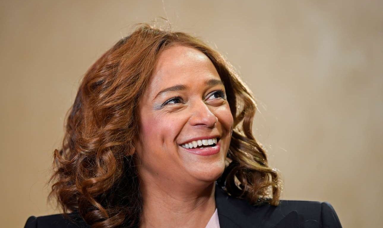 Πορτογαλία: Διατάχθηκε κατάσχεση των τραπεζικών λογαριασμών της Ιζαμπέλ ντος Σάντος