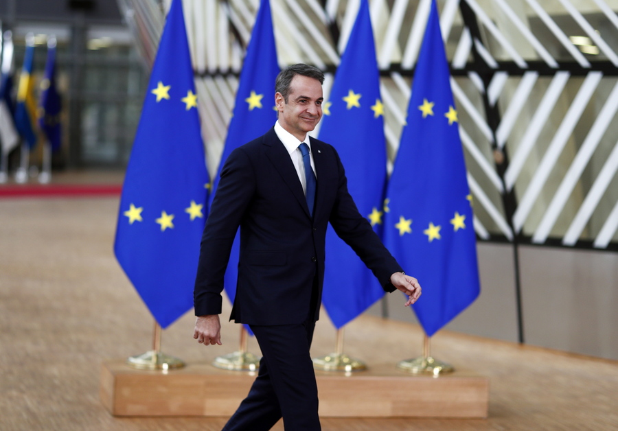 Ο Μητσοτάκης στις Βρυξέλλες για τα ευρωπαϊκά κονδύλια του 2021-27 – Εγώ ζητούσα περισσότερα, λέει ο Τσίπρας