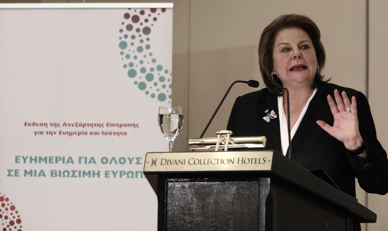 Λούκα Κατσέλη: «Δίνες, ευθύνες» και αποκαλύψεις για την εποχή των μνημονίων