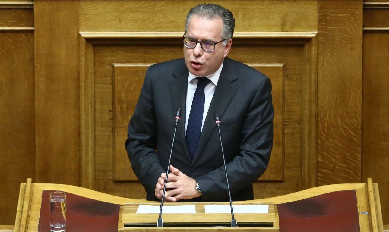 Κουμουτσάκος για Προσφυγικό: Βρήκαμε ένα κύκλωμα με ΜΚΟ, γιατρούς και δικηγόρους