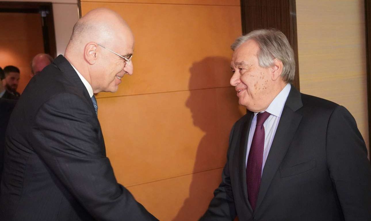 Δένδιας σε Γκουτέρες: Η Ελλάδα έχει και ρόλο και λόγο ως προς τη Λιβύη