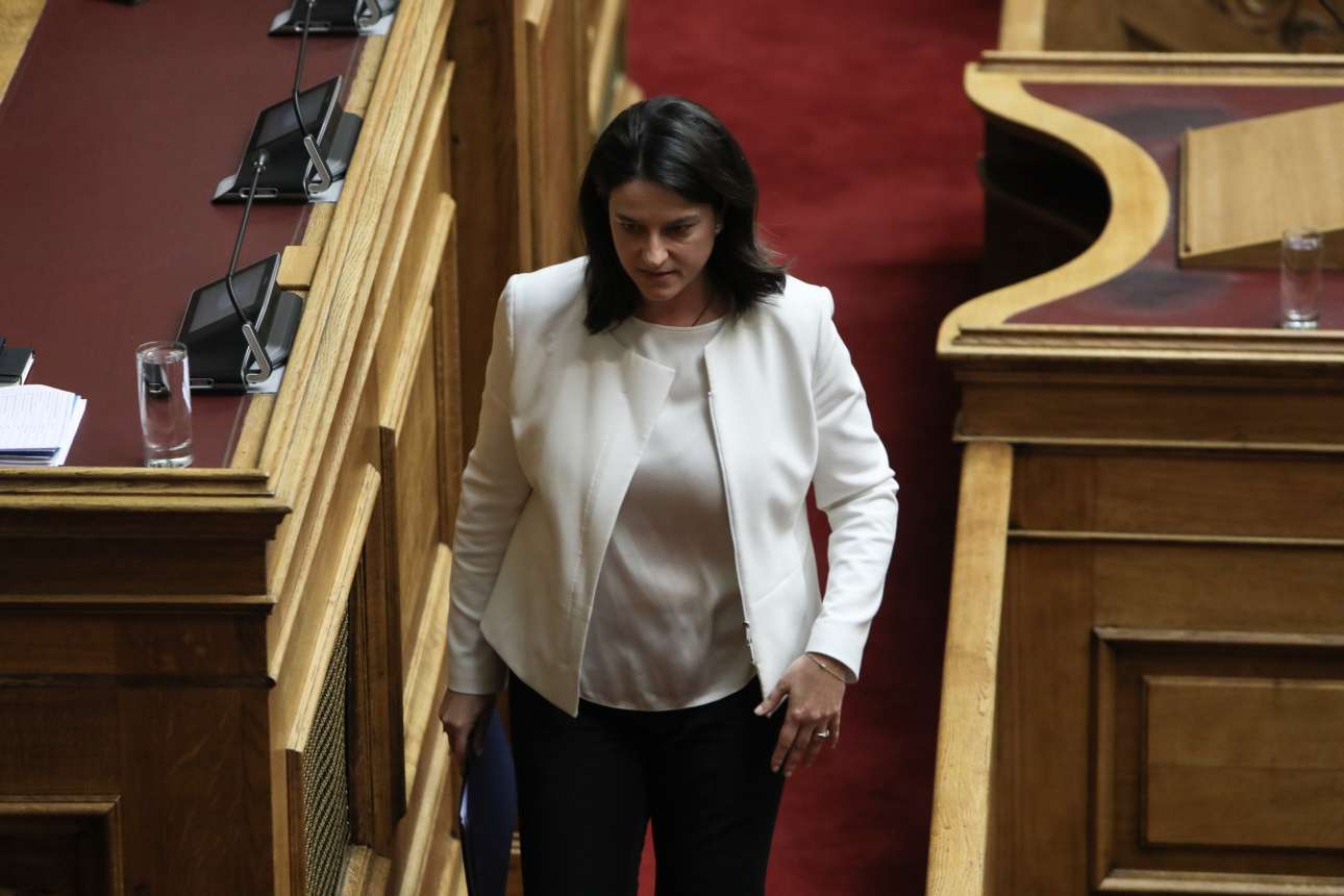 Κεραμέως: Ακυρώνονται οι εκπαιδευτικές εκδρομές στην Ιταλία