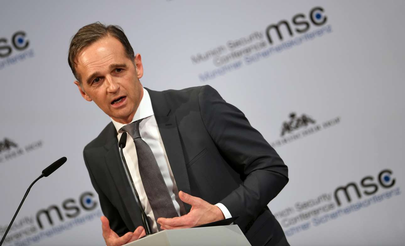 Χάικο Μάας: «Δεν επιτρέπεται να αφήσουμε την Ελλάδα μόνη της»