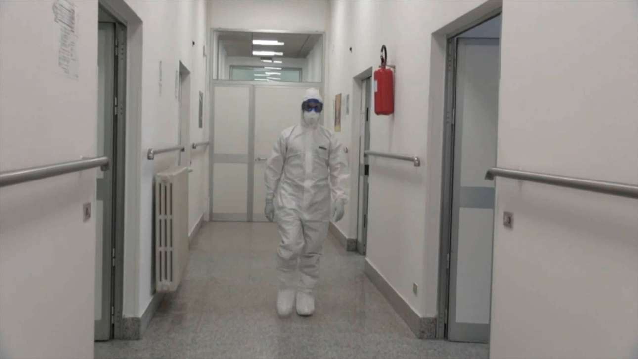 Στο «κόκκινο» το σύστημα υγείας στη Βόρεια Ιταλία λόγω του κορονοϊού