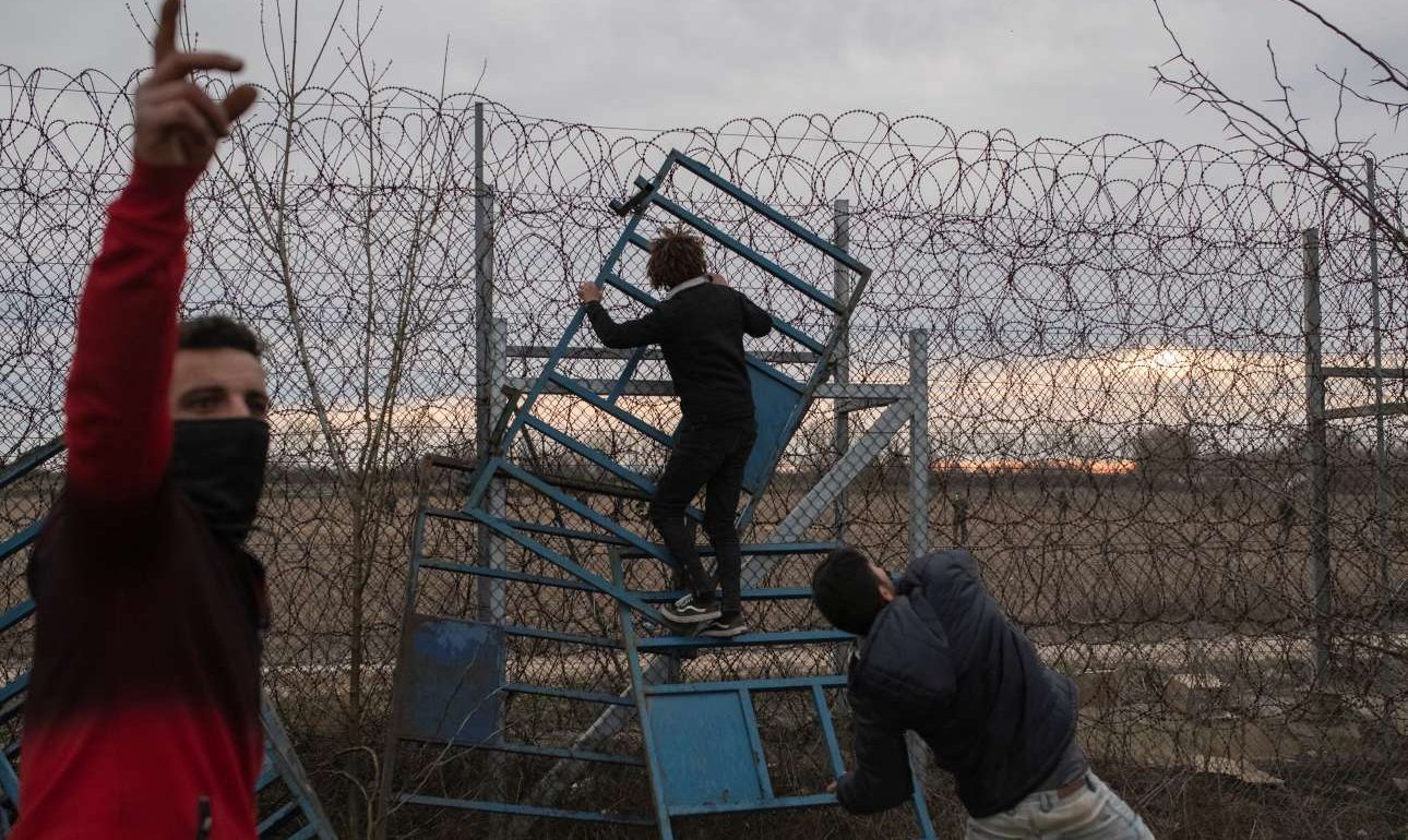 Ρώτα και τον μπάρμπα μου τον ψεύτη…