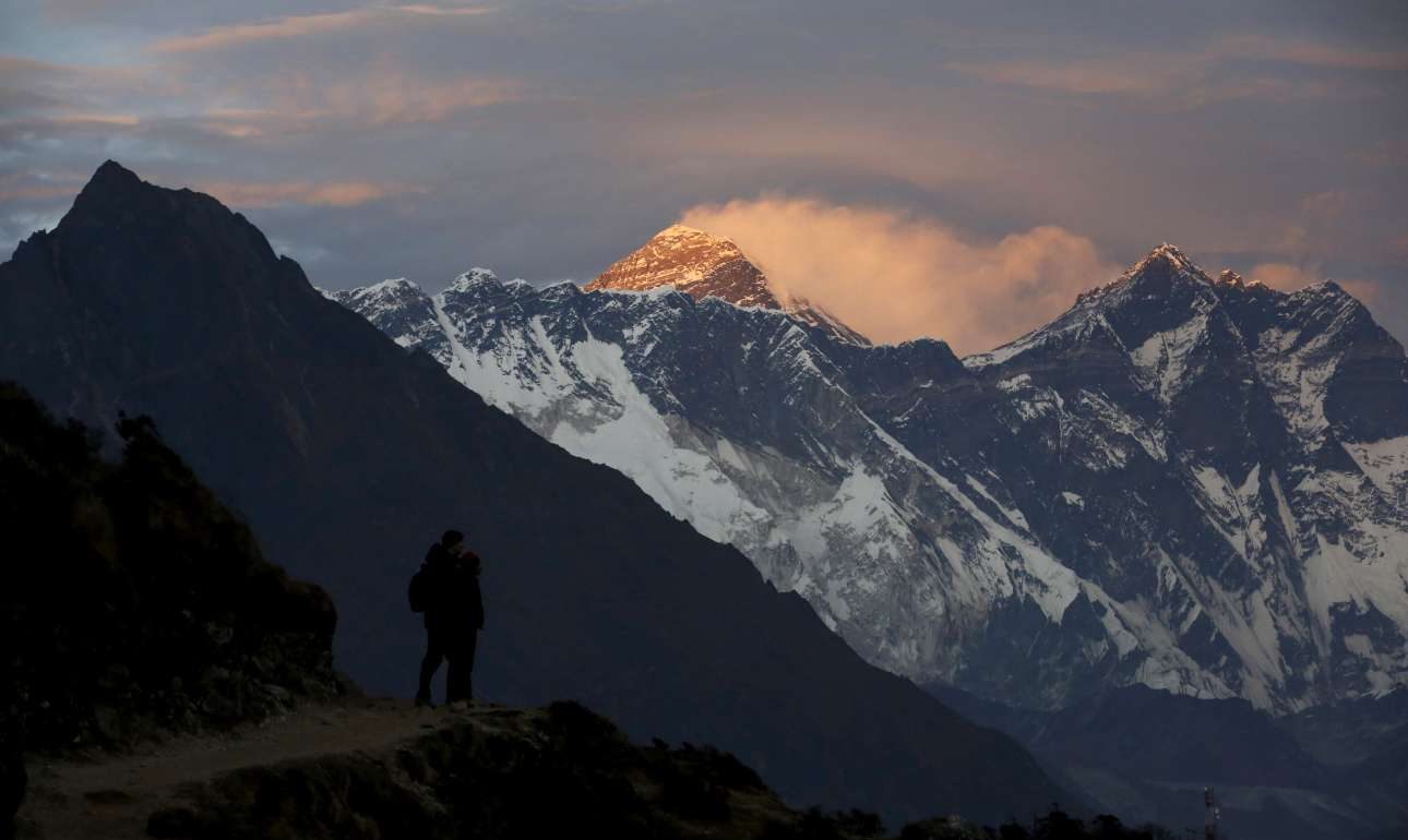 Από τον συνωστισμό στο «λουκέτο» στο Εβερεστ λόγω κορονοϊού