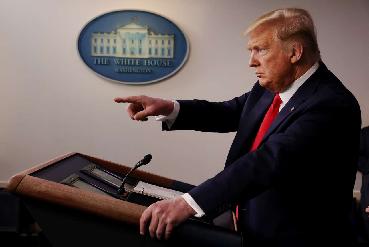 «Κινεζικός ιός» είναι πλέον ο κορονοϊός για τον Τραμπ