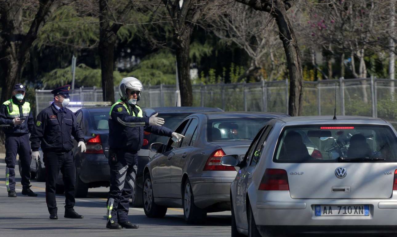 Κορονοϊός: Με σύστημα «SMS στο 13033» πορεύεται και η Αλβανία