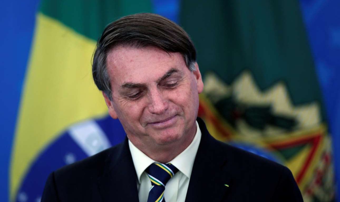 Ο Μπολσονάρο επιμένει να αψηφά τον κορονοϊό: «Η Βραζιλία δεν μπορεί να σταματήσει»