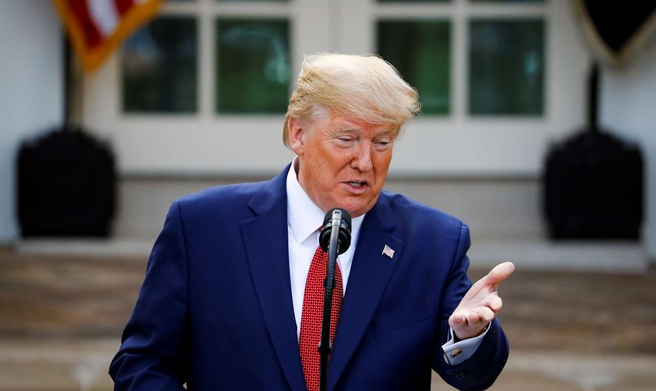 Ο Τραμπ σοκάρει: Αν έχουμε 100.000 θανάτους από κορονοϊό, θα έχουμε κάνει πολύ καλή δουλειά