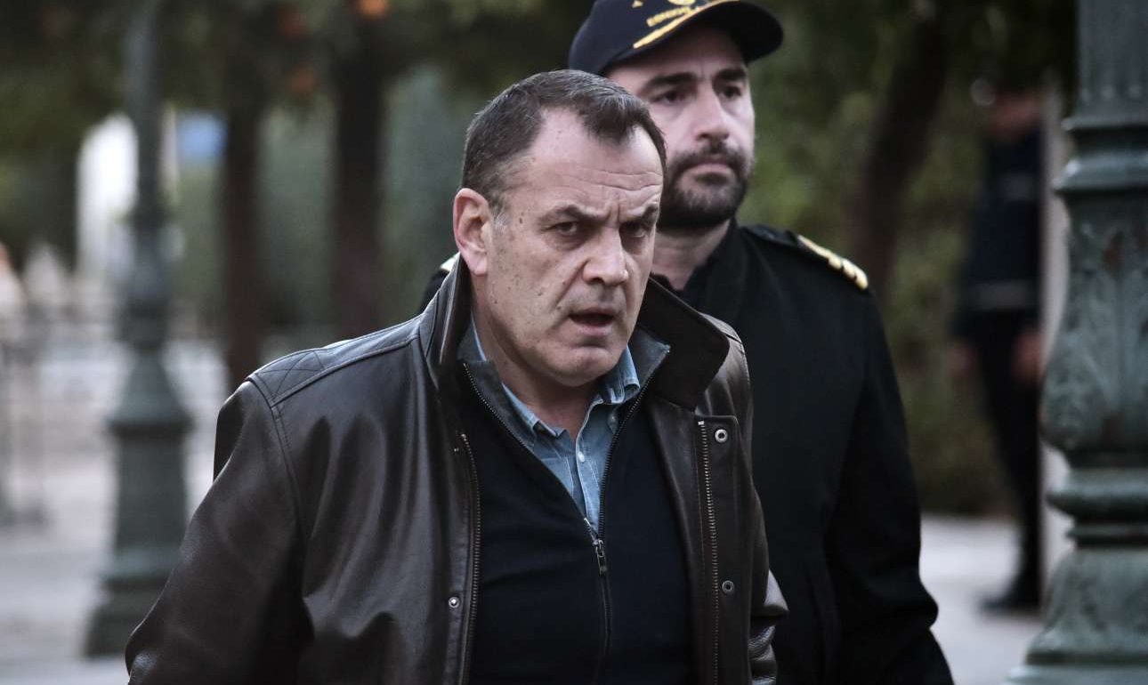 Παναγιωτόπουλος: Υπό μελέτη να μη δοθούν άδειες Πάσχα λόγω κορονοϊού