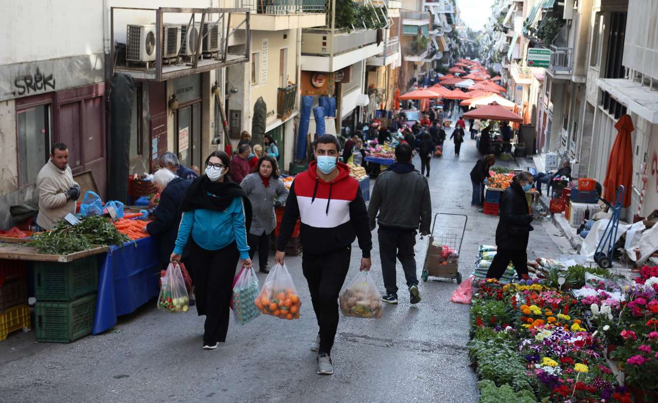 Ανακοινώθηκαν νέες αλλαγές σε σούπερ μάρκετ και λαϊκές αγορές
