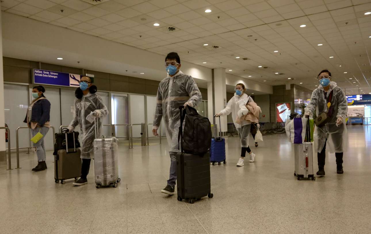 Τέλος οι πτήσεις από τη Βρετανία, κλείνουν τα σύνορα με την Τουρκία